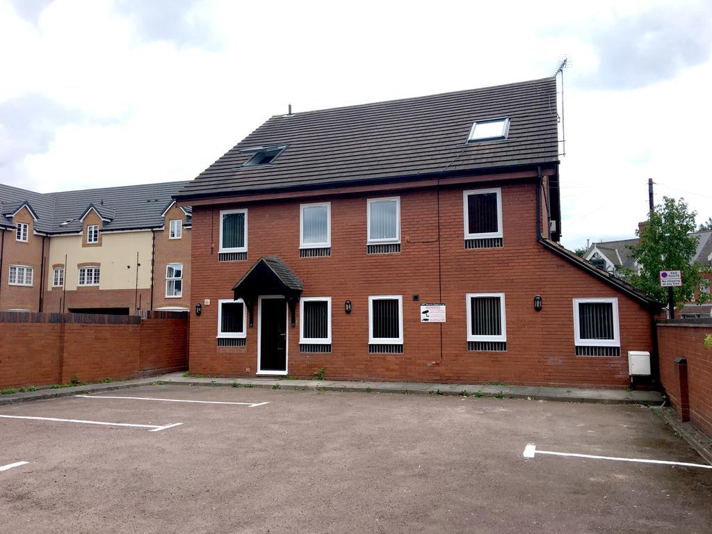 Phoenix House Apartments Walsall Bagian luar foto